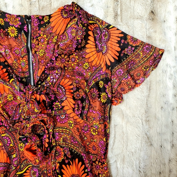 Vintage 60s Pussybow Psychedelic Maxi Dress - Picture 3 of 10